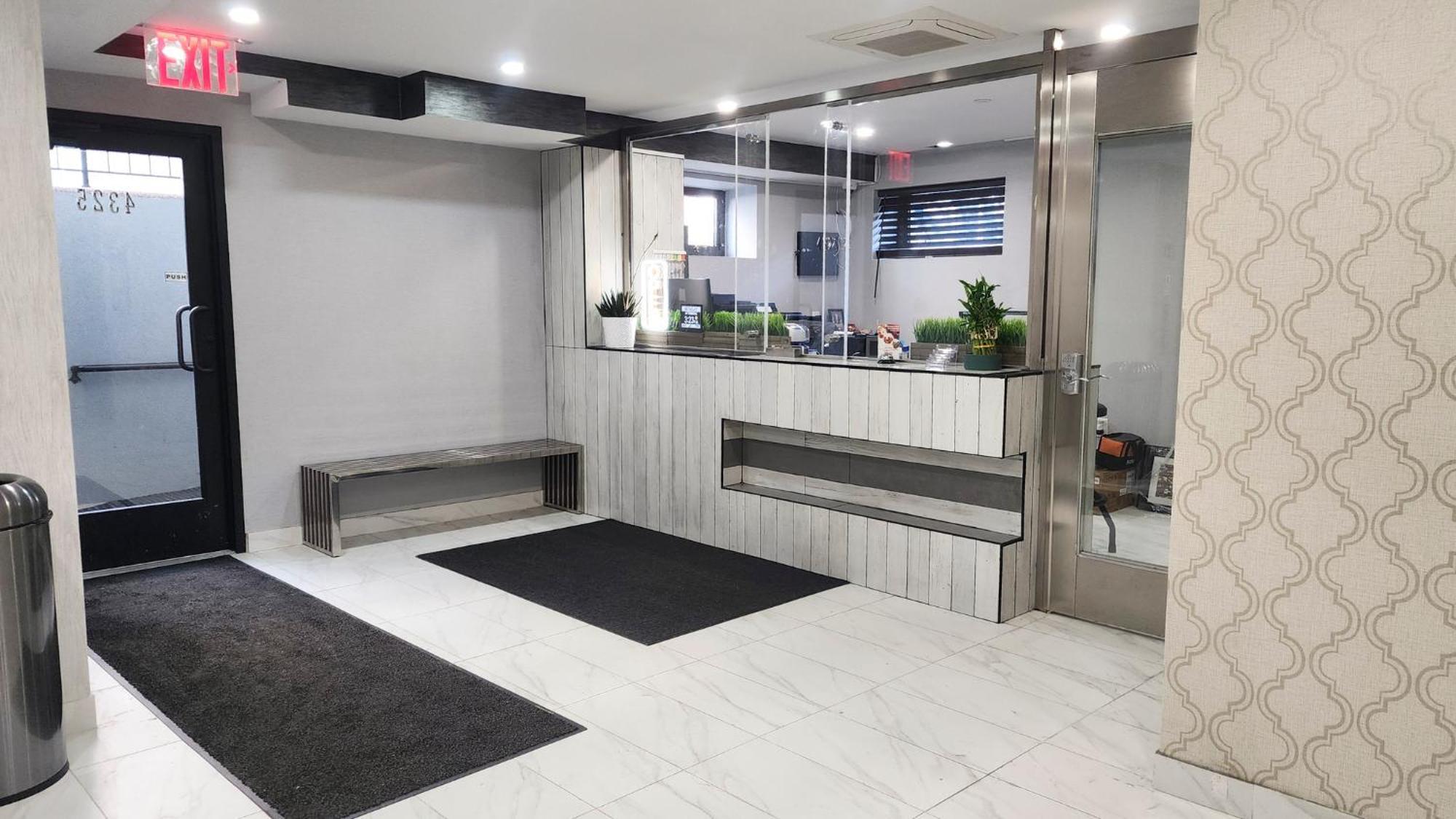 ניו יורק Hotel Fuego Bronx Brand New מראה חיצוני תמונה